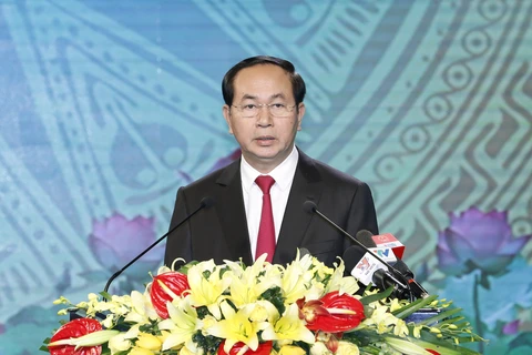 陈大光主席在胡伯伯首次走访清化省70周年纪念典礼上发表讲话。（图片来源：越通社）