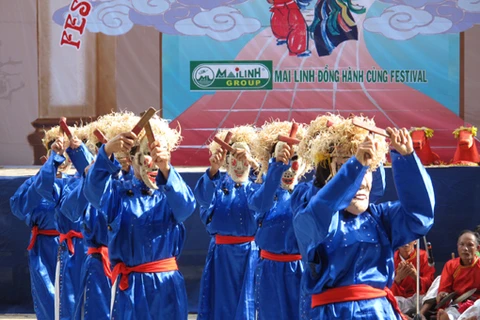 越南清化省“春谱舞蹈”被列入国家级非物质文化遗产名录（图片来源：越通社）