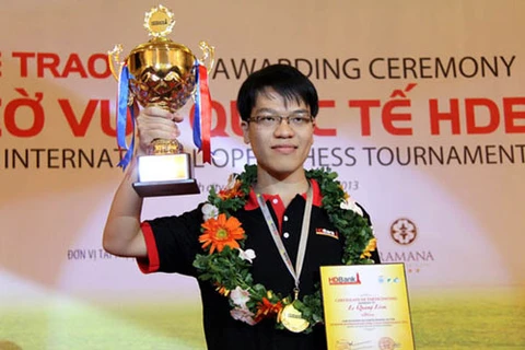 黎光廉曾获得2013年 “胡志明市开发银行杯”（HDBank）国际象棋公开赛冠军