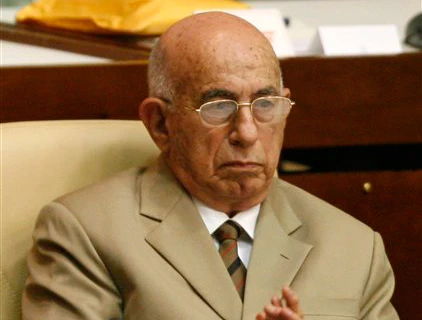古巴共产党第二书记兼任国务委员会副主席兼部长会议第一副主席何塞·拉蒙·马查多·本图拉