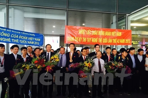 出席第43届世界技能大赛的越南代表团（越通社—VNA）