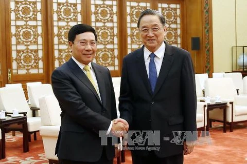 范平明副总理会见中国全国政协主席俞正声。
