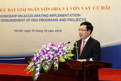 附图：政府副总理范平明主持召开2016年关于官方发展援助资金的会议。（图片来源：因特网）