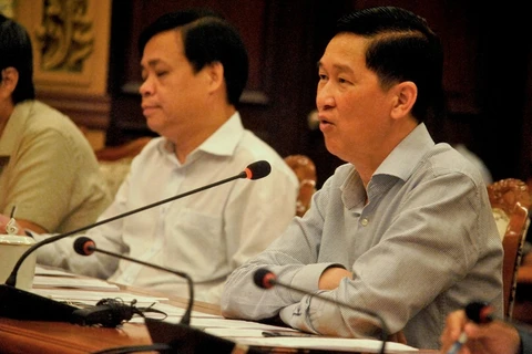 胡志明市人民委员会副主席陈永线。