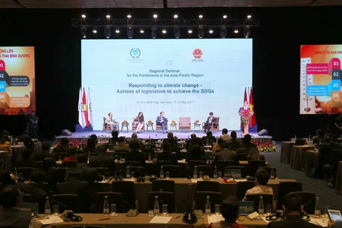 各国议会联盟（IPU）亚太地区“应对气候变化：实现可持续发展目标——立法者的行动”专题会议。（图片来源：越通社）
