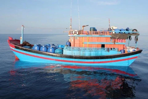 遭马来西亚拘留的一艘越南渔船。