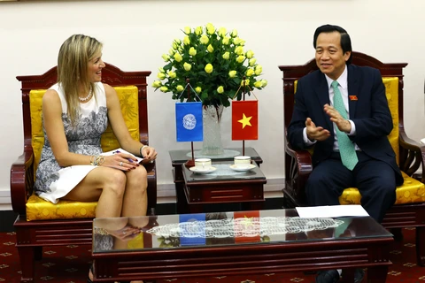 越南劳动荣军社会部部长陶玉容会见荷兰王后马克西玛。（图片来源：越通社）