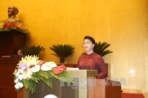 越南第十四届国会第三次会议在河内举行。
