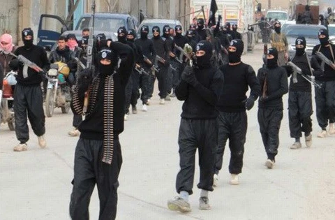 极端组织“伊斯兰国”分子。（图片来源：mirror.co.uk）