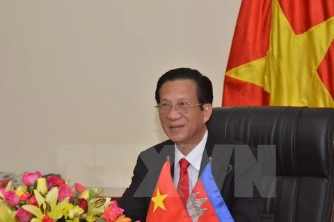 越南驻柬埔寨大使石余。