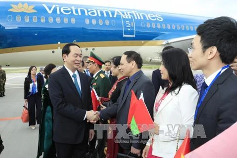 越南国家主席陈大光和夫人开始对白俄罗斯进行正式访问