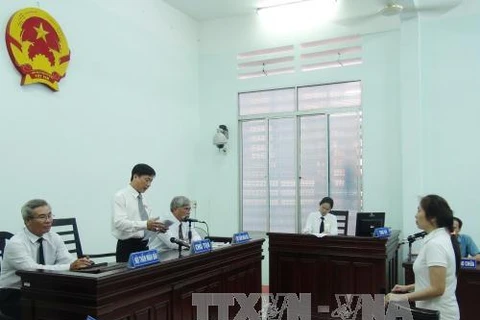 涉嫌“宣传反对越南社会主义共和国”案的被告阮玉如琼被判十年有期徒刑