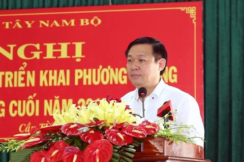 王廷惠副总理在会上发表主导讲话。（图片来源：baotainguyenmoitruong.vn）