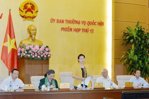 越南国会主席阮氏金银在闭幕式上发表讲话。（图片来源：越通社）