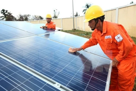 附图：越南注重开发太阳能。（图片来源：越通社）
