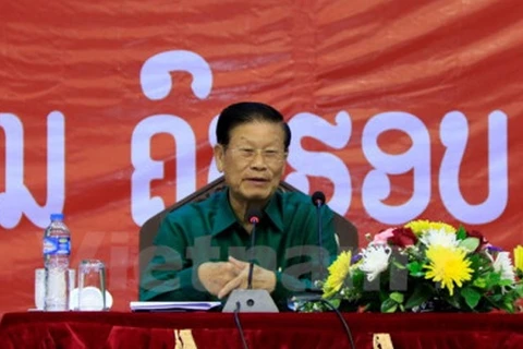 前老挝政府副总理宋萨瓦•凌沙瓦在会上讲话