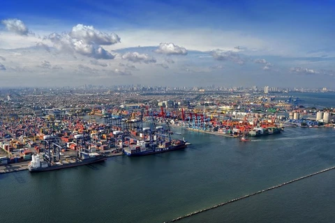 印度尼西亚首都雅加达海港。（图片来源：portstrategy.com）