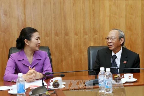 越南祖国阵线中央委员会副主席张氏玉映8月3日在河内会见巴哈伊（越南）宗教精神理事会宗教人士代表。