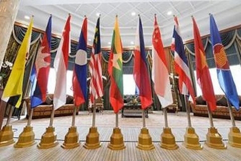 东盟共同体——第50届东盟外交部长会议： 东盟地区论坛应增强行动力
