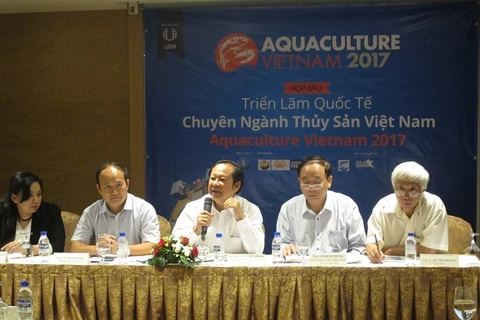 越南国际渔业博览会吹风会场景。