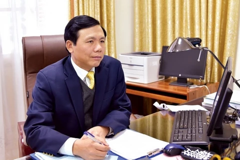 越南外交部副部长邓廷贵。