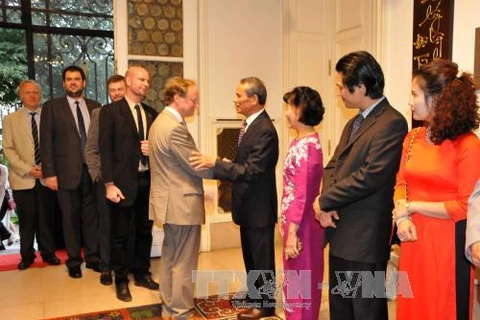 越南驻比利时大使馆举行国庆招待会。