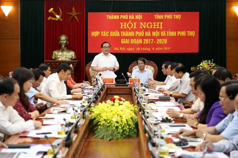 河内市委书记黄忠海发表讲话。（图片来源：hanoimoi.com.vn）
