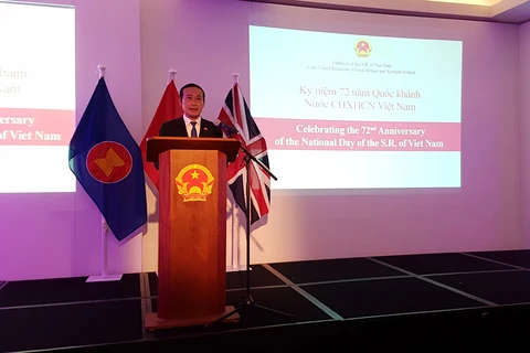 越南驻英国大使阮文草。