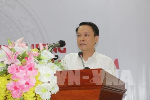越共中央委员、越通社社长阮德利在会上发表讲话 。（图片来源：越通社）