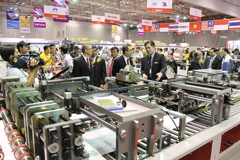 第17届国际包装印刷展览会汇聚先进的机械设备及高质量的原料。