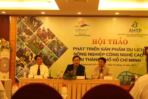 研讨会场景。（图片来源：http://hanoimoi.com.vn）