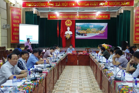 ​研讨会场景。（图片来源：http://www.baohoabinh.com.vn）