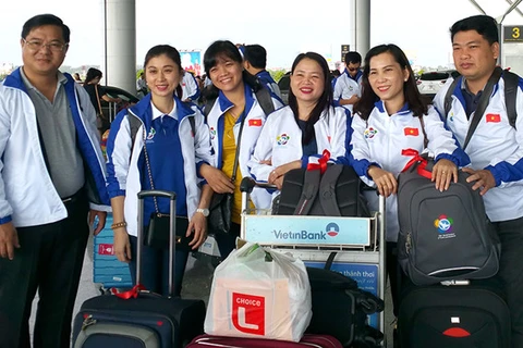 参加第十九届世界青年大学生联欢节的越南共青团代表。