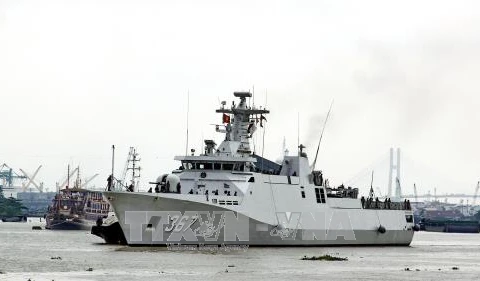 印尼海军舰队对胡志明市进行友好访问