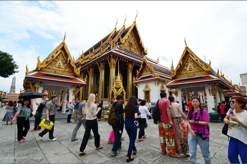 附图：2017年赴泰的国际游客量猛增。（图片来源：​因特网）