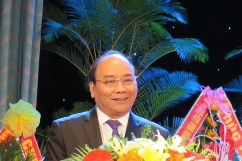 阮春福在广南—岘港特区区委成立50周年纪念典礼上发言。
