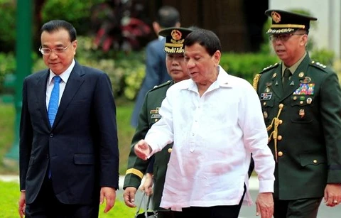 菲律宾与中国签署14项合作协议