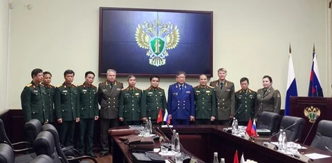 越南国防部领导会见俄联邦副总检察长