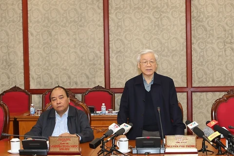 越共中央政治局召开会议：阮富仲要求做好干部工作