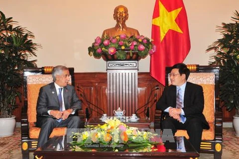 卡塔尔外交部国务秘书穆赖基对越南进行正式访问