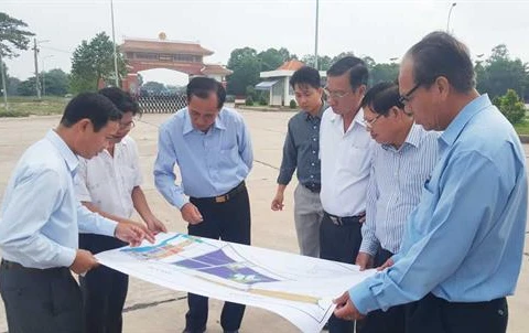 隆安省将口岸经济区建设成为重点经济区