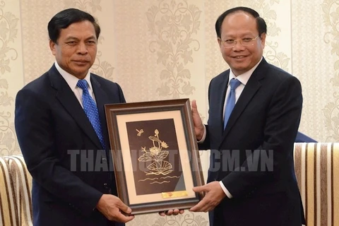 胡志明市领导会见老挝最高人民检察院检察长