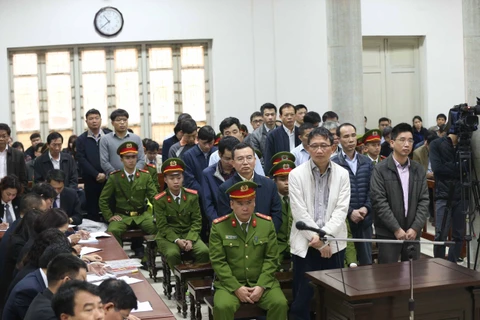 郑春青及其同案犯依法受审获刑：越南司法的改革印迹