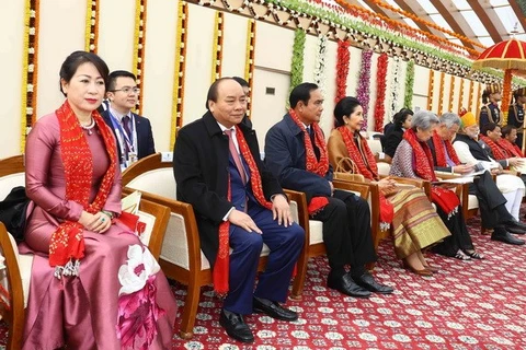 越南政府总理阮春福出席庆祝印度第69个共和日阅兵式