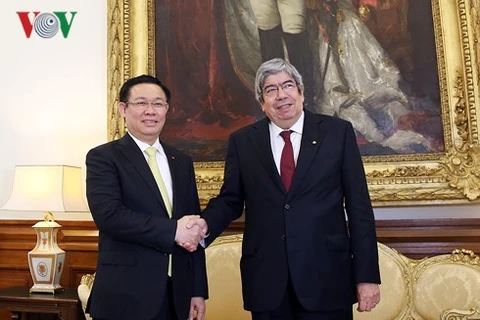 越南政府副总理王廷惠访问葡萄牙