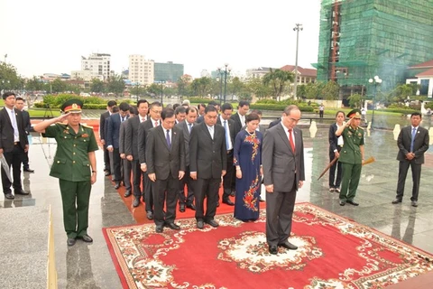 胡志明市委书记阮善仁圆满结束对柬埔寨的访问