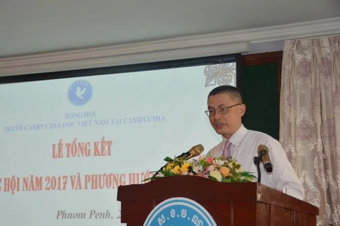 越裔柬埔寨人总会为加深两国和两个民族的友谊贡献智慧和力量