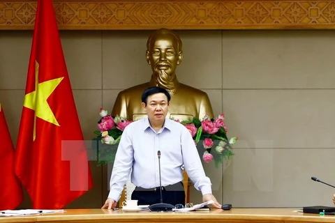 越南政府副总理责成向4个省份贫困者发放大米