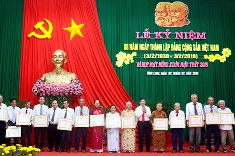 老柬领导人致电祝贺越南共产党建党88周年