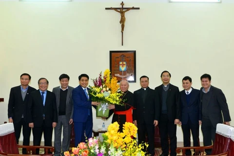 越南领导人春节前走访宗教团体和宗教活动场所